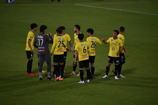 サッカー 3 通勤準急スタジアム行き３