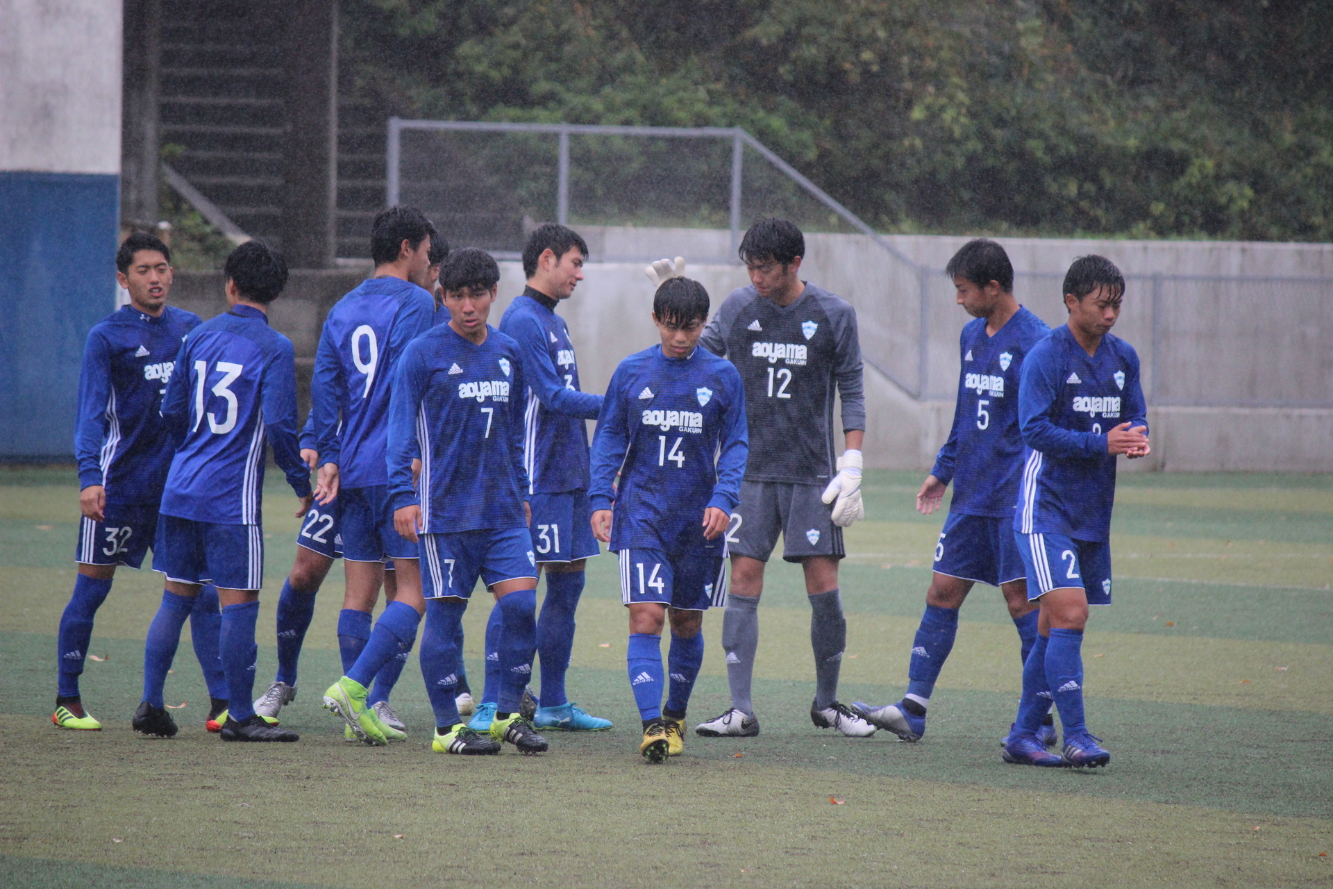 19 11 23 関東大学2部 国士舘対青山学院 通勤準急スタジアム行き３