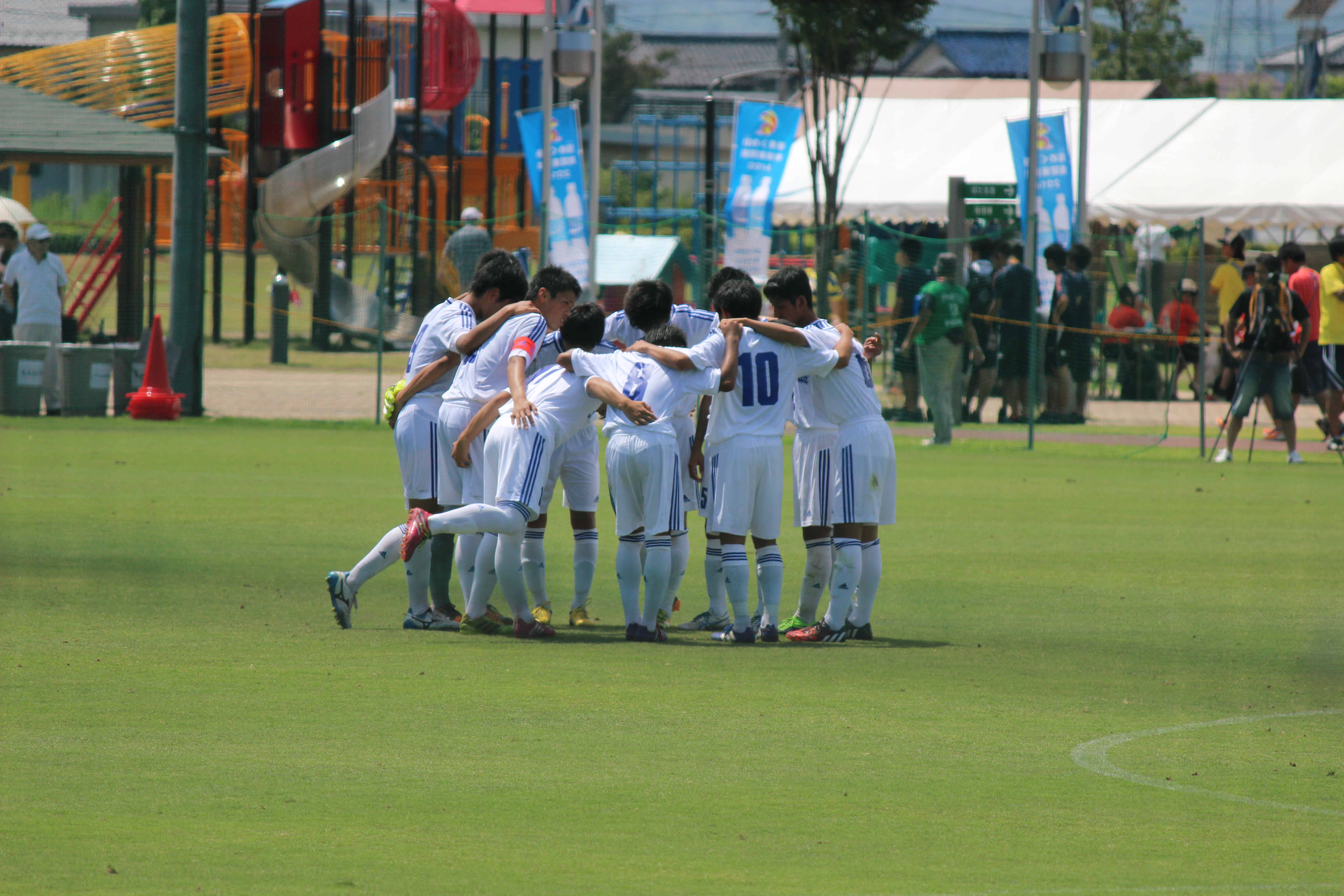 14 8 2 インターハイサッカー男子 1回戦 押原会場 通勤準急スタジアム行き３