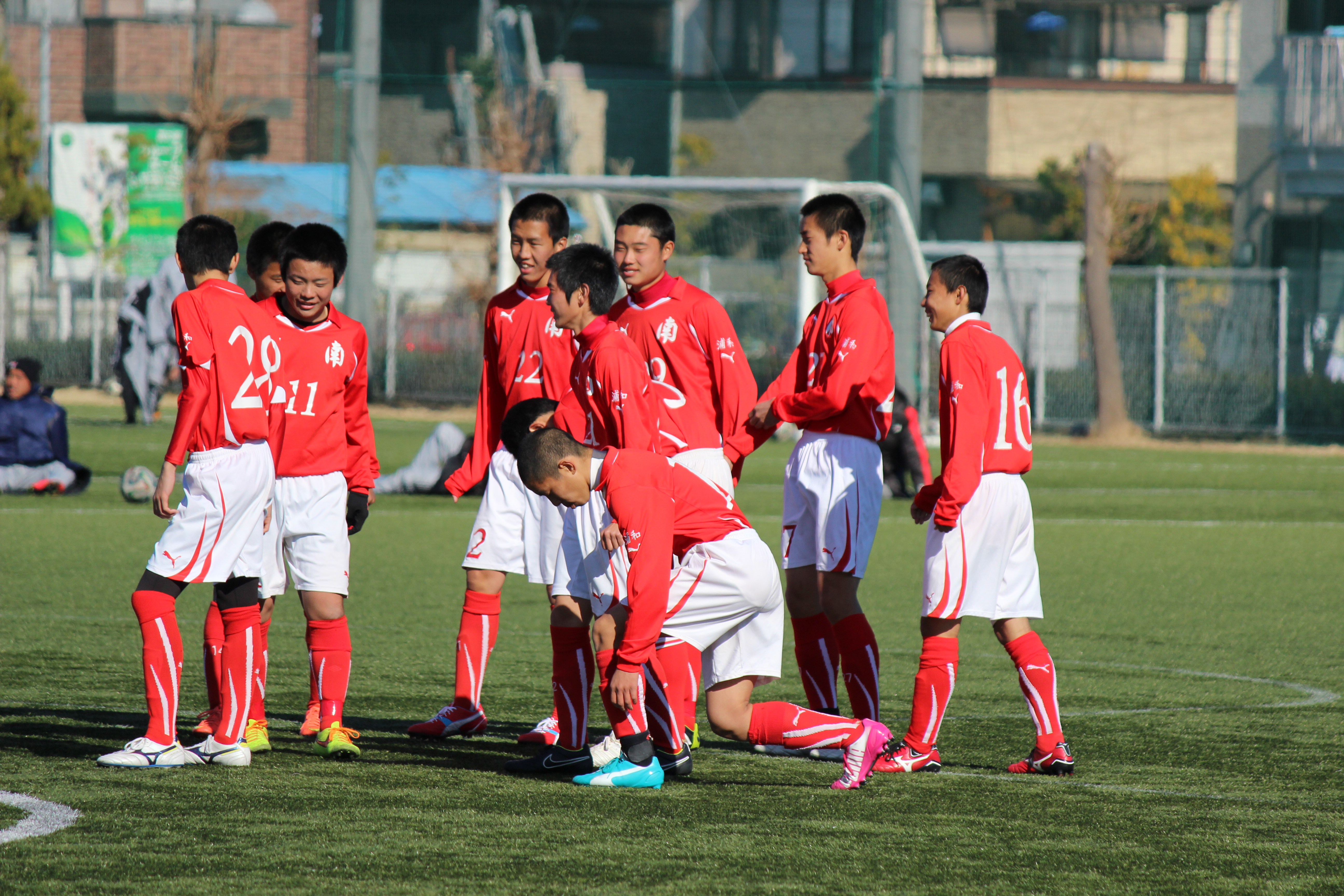 14 12 27 2 第8回 Go For 18 Cup B戦 札幌u 18b対浦和南b 通勤準急スタジアム行き３